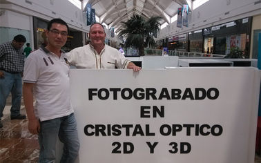 стеклянный гравировальный станок кристаллического лазера 3Д
